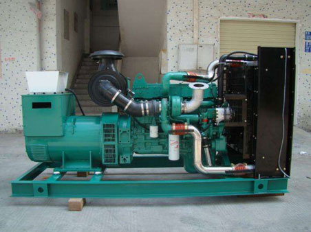 石河子乡1100kw康明斯柴油发电机组图片 石河子乡1100kw康明斯柴油发电机组图片